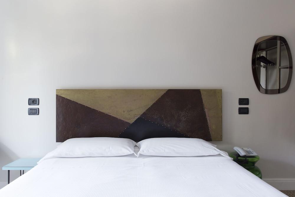Boutique Hotel Trieste - Adults Only Verona Bagian luar foto